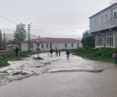 Peş peşe felaket Sel, taşkın, zarar… Sağanak ve dolu yurdu vurdu