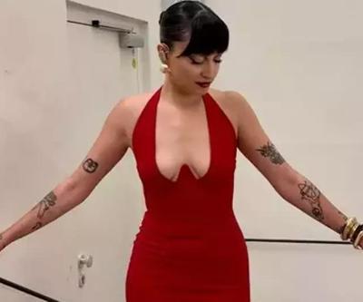 Melike Şahin derin dekolteli kırmızı elbisesiyle göz kamaştırdı