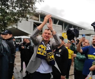 Avrupa şampiyonu Fenerbahçe Beko, yurda döndü Taraftarlar, takımı coşkuyla karşıladı...