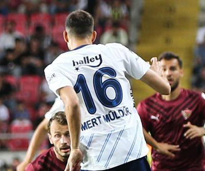 Fenerbahçede bu sezon bir ilk Mert Müldürün kırmızı kartı sonrası...
