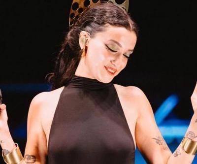 Melike Şahin’den makyajsız pozlar O Ses Türkiye jüri üyesi sosyal medyada gündem oldu
