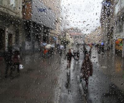 HAVA DURUMU | Meteorolojiden 14 il için sarı uyarı: Gök gürültülü sağanak yolda