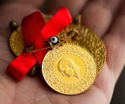 Altın fiyatında kritik eşik Uzman isimden panik satışı yapanlara uyarı