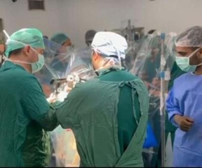 İlaç tedavisinde yan etki görülen Parkinson hastalarına beyin pili ameliyatı