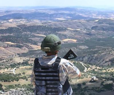 1500 rakımda bayram: Mehmetçik vatan nöbetinde