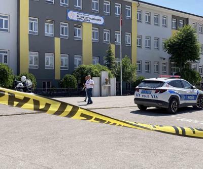 Okulda dehşet anları Öğretmene silahlı saldırı