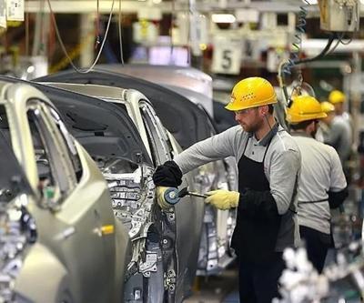 Otomotivde araç üretimi geriledi , ihracat artışta