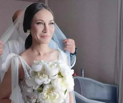 Ece Dizdar Gelinlik Hediyesiyle İlgili Duygusal İtirafını Paylaştı