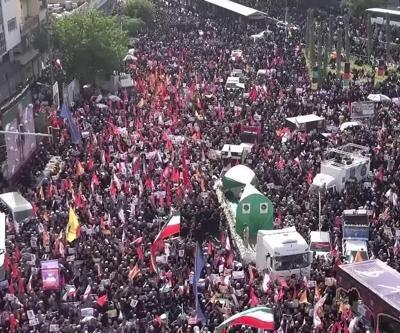 İran Tahranda kayıplarını uğurladı