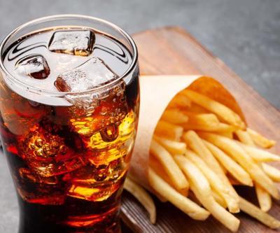 TikTokta Gündem Oldu Migrenin Şifası Kola ve Patates Kızartmasında mı Uzmanlar Ne Diyor