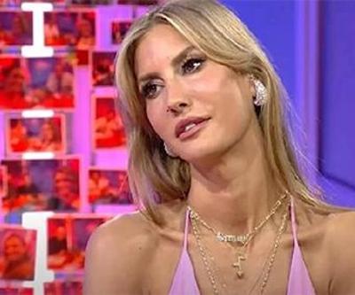 Çağla Şıkelin Sosyal Medyaya Damga Vuran Yeni Kahvaltı Tabağı