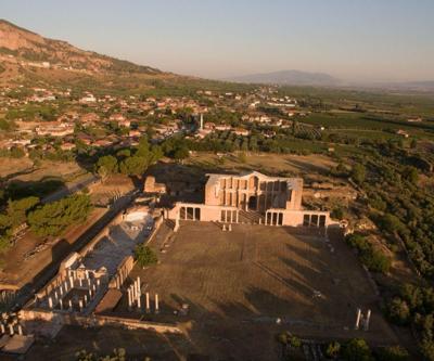Bakan Ersoy müjdeyi verdi: Sardes Antik Kenti ve Bin Tepeler Lidya Tümülüsleri UNESCO tarafından tescillendi