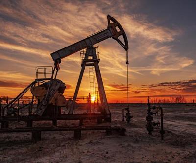 Rusyada petrol ve doğal gaz üretimi geriledi: Ulusal para birimleri ile ödeme vurgusu
