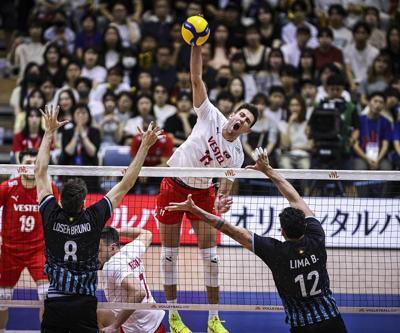 A Milli Erkek Voleybol Takımı, son maçında Arjantine 3-2 kaybetti