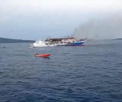 Can Pazarı Yaşandı Endonezyada 280 Yolcu Taşıyan Feribot Alev Alev: Yardım Çığlıklarıyla Suya Atladılar…