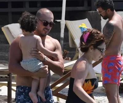 Ayrılsak da Beraberiz Ezgi Mola ve Mustafa Aksakallı Çeşmede Tatilde