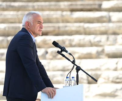 Bakan Ersoy müjdeyi verdi Aspendosta büyük kazı hamlesi: Geleceğe miras projesiyle 64 yıllık iş 4 yılda yapılacak