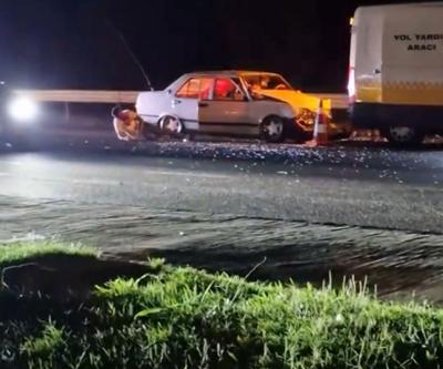 Küçükçekmecede otomobil, İETT yol bakım aracına çarptı: 5 yaralı