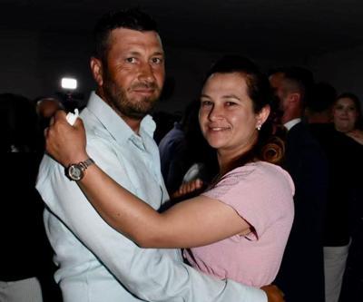 Manisalı çiftin piknik keyfi faciayla bitti Gölete giren adam boğularak hayatını kaybetti