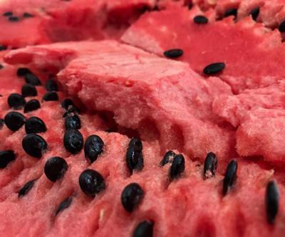 Migreni Olan Bu Meyveden Uzak Dursun Bağırsakları da Strese Soktuğu Ortaya Çıktı