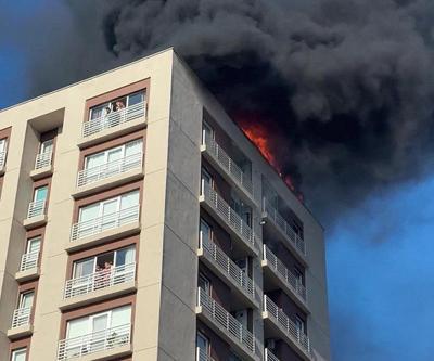 Bağcılar’da 13 katlı binada yangın çıktı