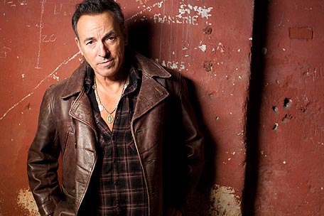 Bruce Springsteenden Wrecking Ball dünya prömiyeri