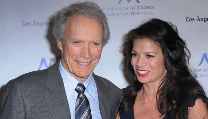 Clint Eastwood eşinden boşandı