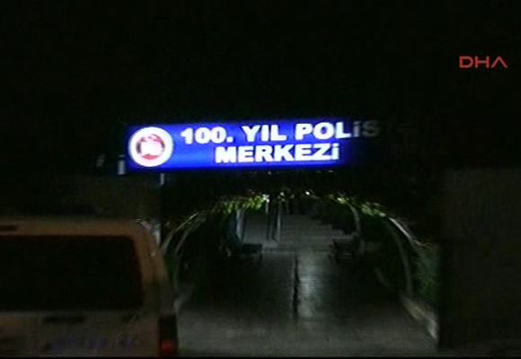 İzmirde karakola bombalı saldırı