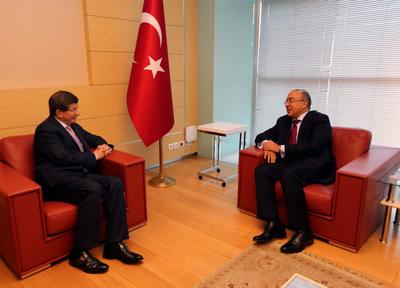 Mısır Büyükelçisi Davutoğluyla görüştü
