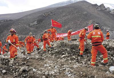 Tibette facia: 80 madenci toprak altında