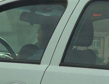 Şoför koltuğunda bebek