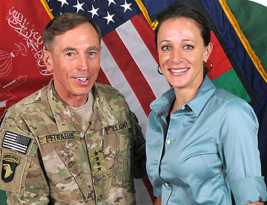 Petraeus skandalında yeni gelişme