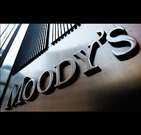 Moodys, Dexianın kredi notunu düşürdü