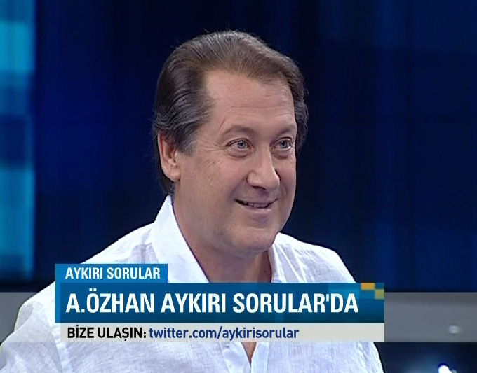 Ahmet Özhan: Adet dinine dahil değilim