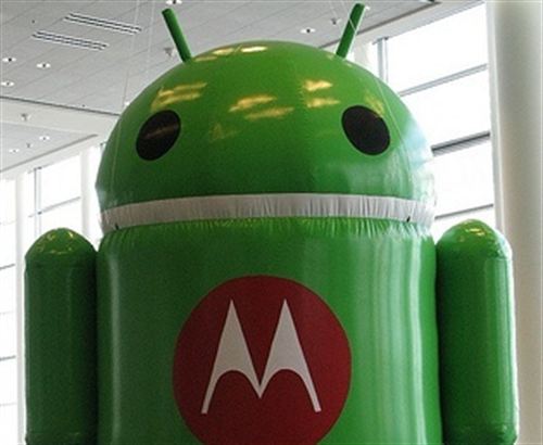 Google, Motorola Mobilityyi satın aldı
