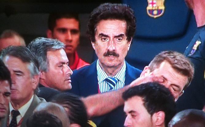 Mourinho, Titonun gözüne parmağını sokmuştu