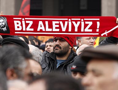 Türkiye kaygı uyandırıyora alaylı eleştiri