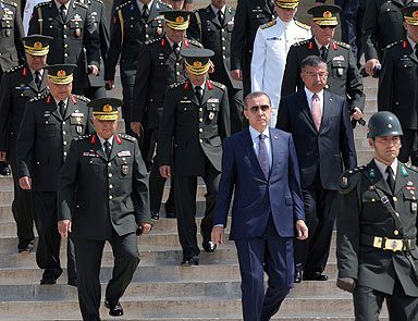 Başbakan Erdoğana Menderes uyarısı