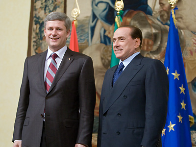 Kanada Başbakanından Berlusconiye taş