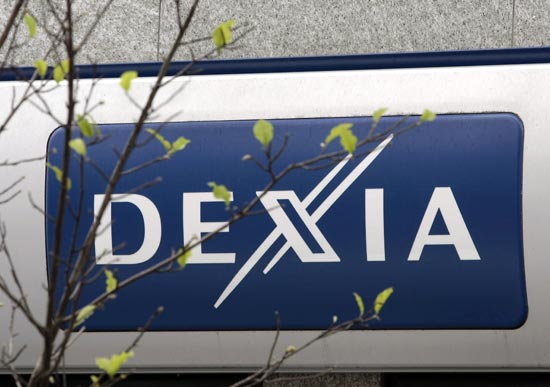 Dexia 1.5 milyar euro zarar açıkladı