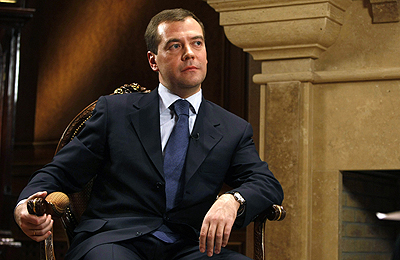 Rus lider Medvedev Kübaya gidiyor