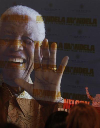 Mandelanın hayatını anlatan film, Güney Afrikada rekor kırdı
