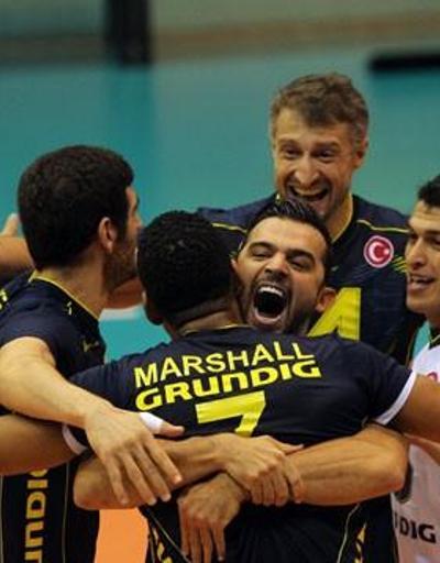 Fenerbahçe Grundig yarı finalde