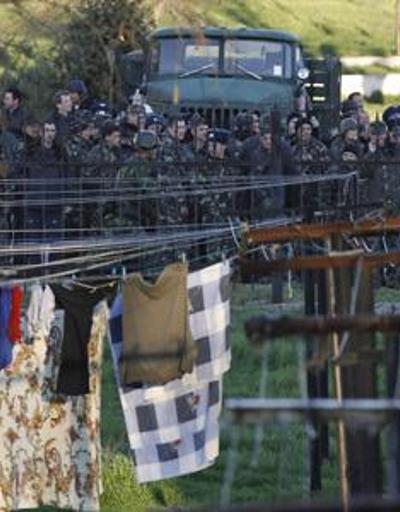 Kırımdaki Ukrayna ordusunun yüzde 80i Rusyaya teslim oldu