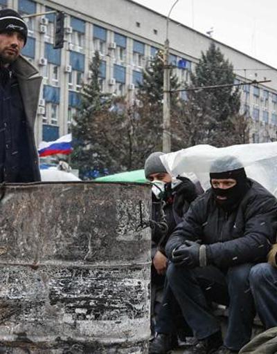 Rus ve Ukrayna yanlıları çatıştı: 7 yaralı