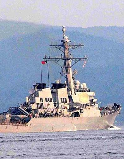 Rus savaş uçağından ABD gemisine taciz iddiası