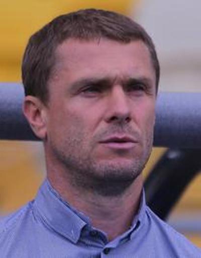 Rebrov Dinamo Kievde kaldı