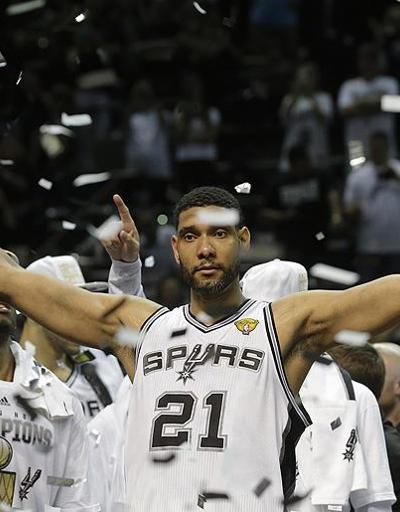 NBA 2013-14 sezonu şampiyonu San Antonio Spurs