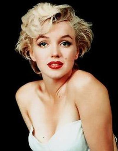 Marilyn Monroe da estetik yaptırmış