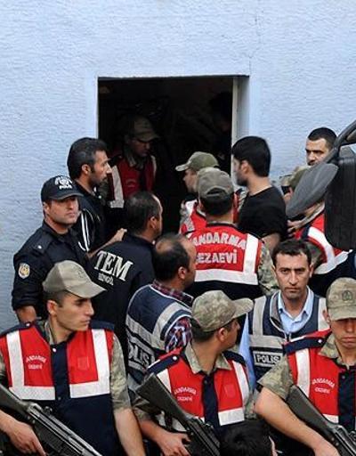 Cezaevi firarisi 17 PKKlı tutuklandı